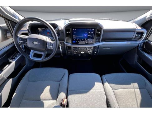 Used 2025 Ford F150 XLT w/ Equipment Group 301A Standard image 17