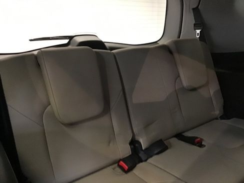 Used 2022 INFINITI QX80 Premium Select w/ All-Season Package image 23