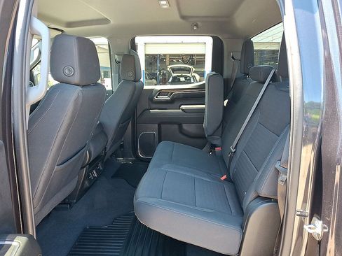 Certified 2023 Chevrolet Silverado 1500 LT AWD/4WD image 20