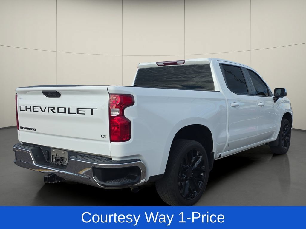 Used 2022 Chevrolet Silverado 1500 LT RWD image 9