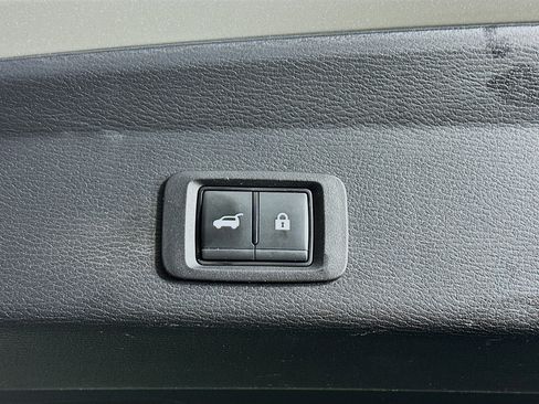Used 2024 Mitsubishi Outlander SE AWD/4WD image 28