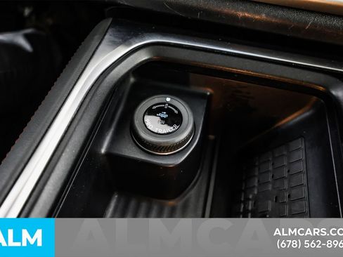 Used 2025 Ford Expedition Max Active AWD/4WD image 38