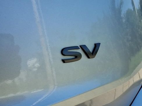 Used 2024 Nissan Rogue SV FWD image 25
