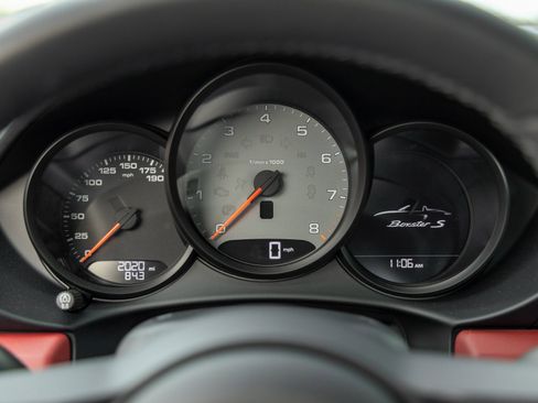 Certified 2025 Porsche 718 Boxster S image 28