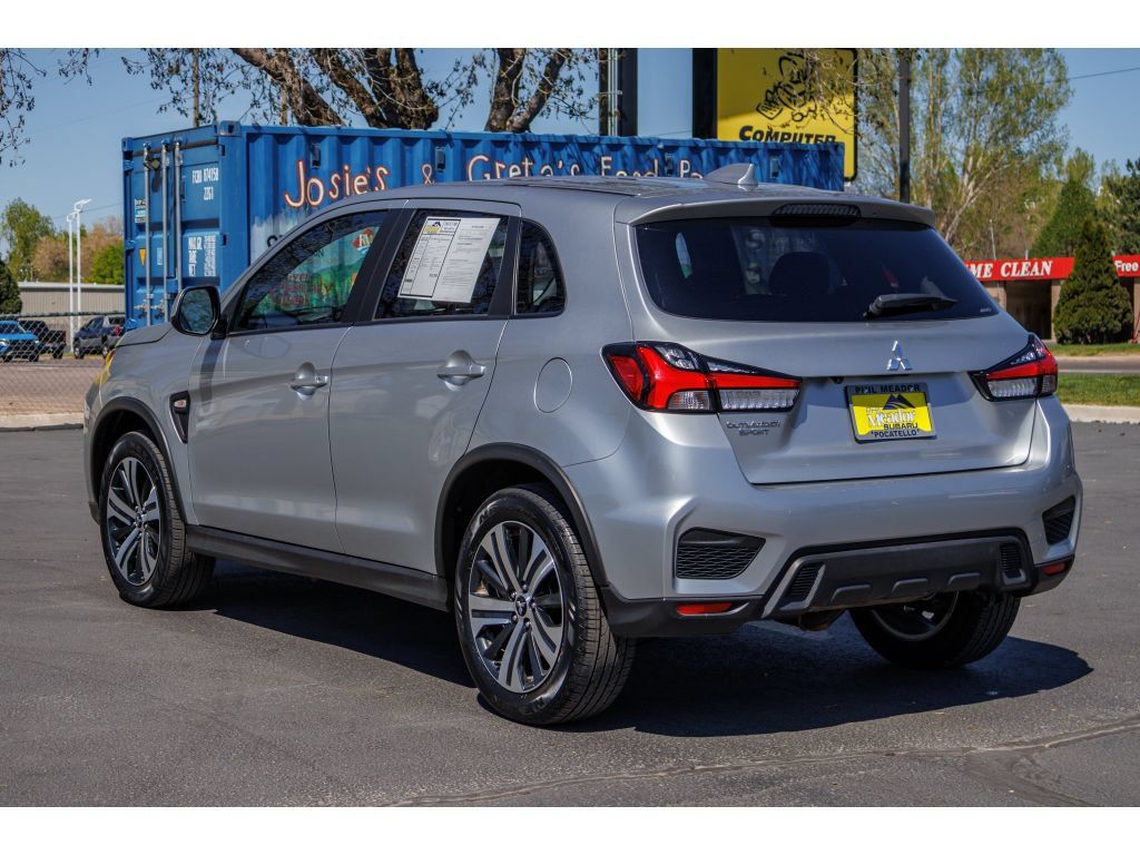 Used 2025 Mitsubishi Outlander Sport ES AWD/4WD image 5