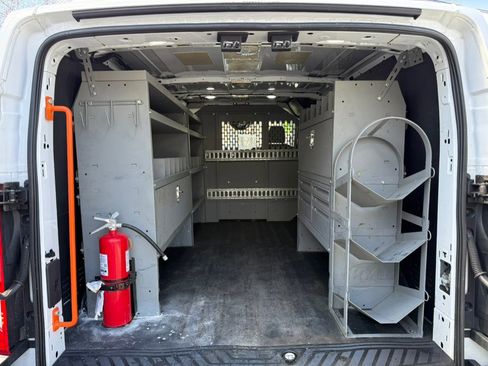 Used 2019 Ford Transit 250 130 Low Roof image 18