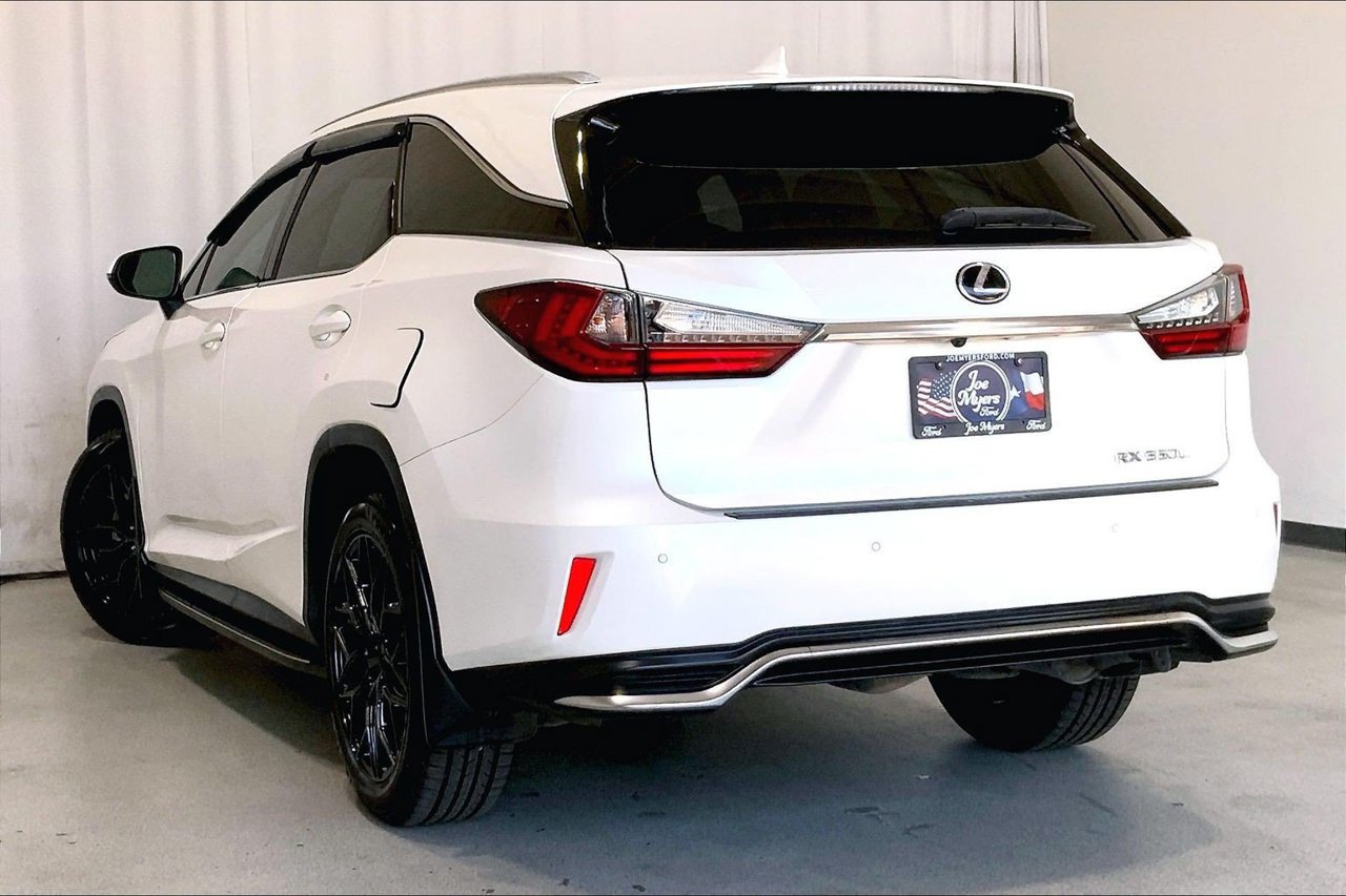 Used 2022 Lexus RX 350L FWD w/ Premium Package image 10