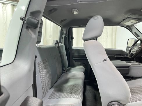 Used 2013 Ford F250 XL w/ PWR Equipment Group AWD/4WD image 25