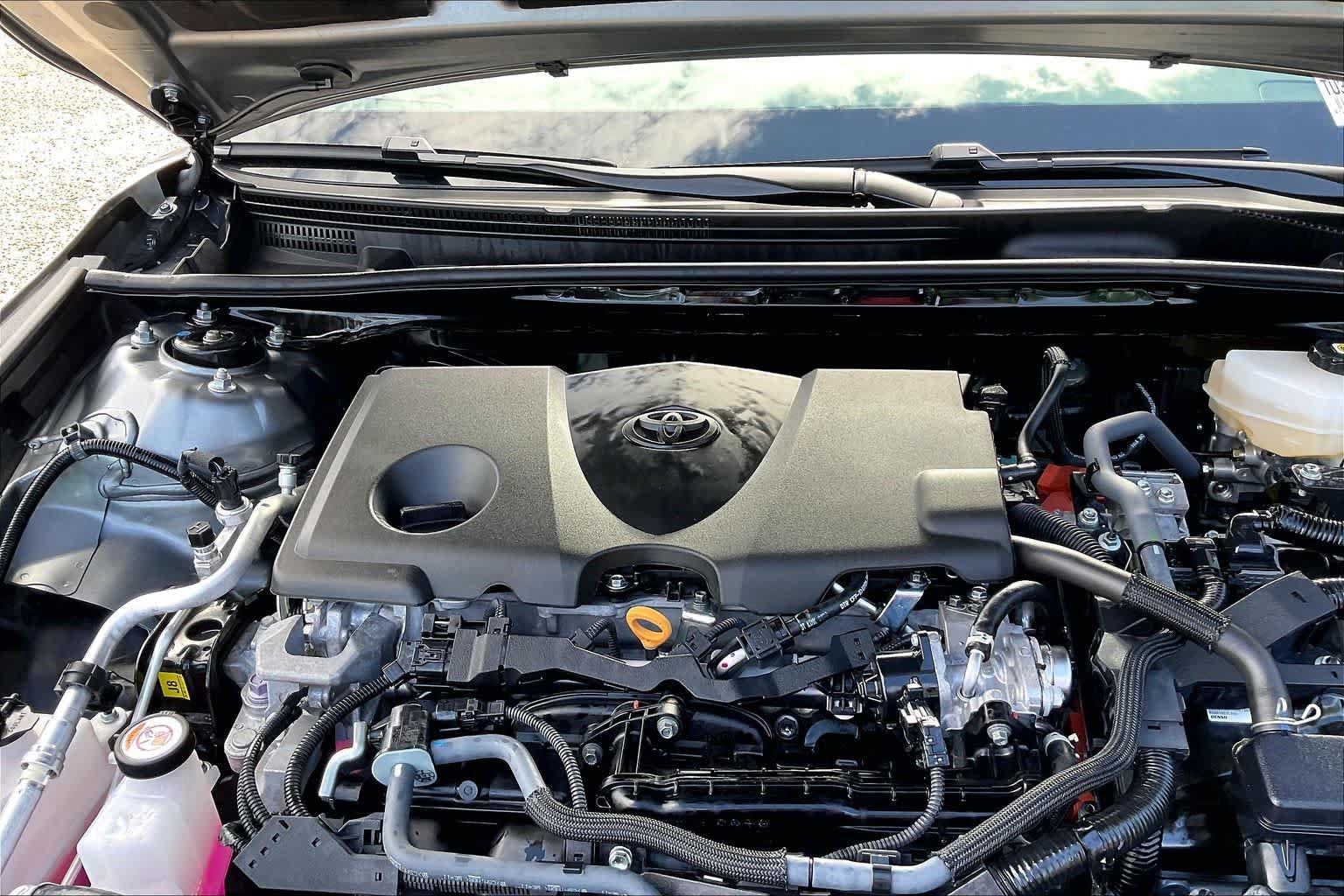 Used 2026 Toyota Camry SE w/ Convenience Package FWD image 32