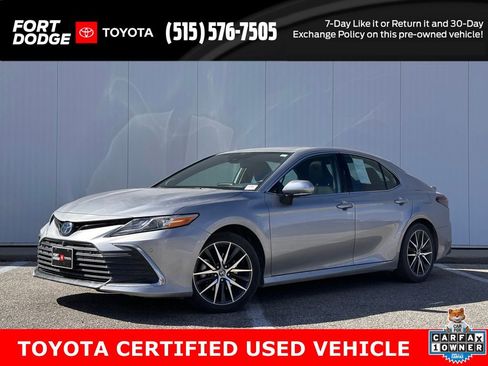 Used 2023 Toyota Camry XLE w/ Navigation Package image 1