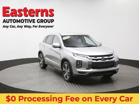 Used 2025 Mitsubishi Outlander Sport SE AWD/4WD image 49