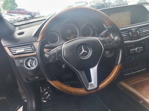 Used 2012 Mercedes-Benz E 350 Sedan image 18