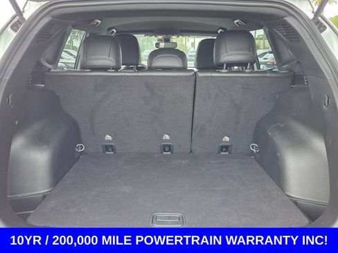 Used 2023 Jeep Compass Limited AWD/4WD image 13