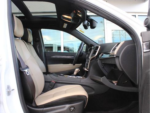 Used 2016 Jeep Grand Cherokee Limited 75th Anniversary AWD/4WD image 26