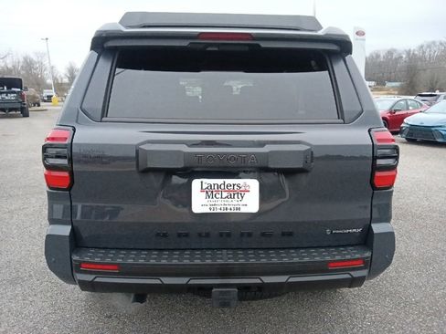 New 2025 Toyota 4Runner TRD Off-Road Premium image 4