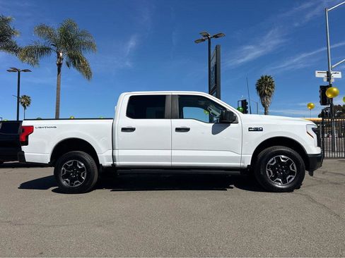 Used 2024 Ford F150 Lightning Pro image 43