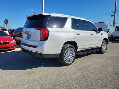 Used 2023 GMC Yukon Denali image 6