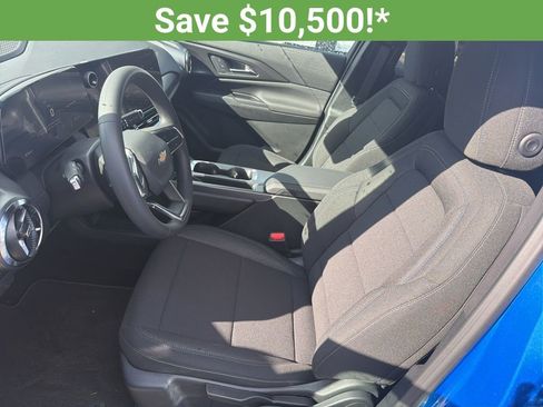 New 2026 Chevrolet Equinox EV LT image 11