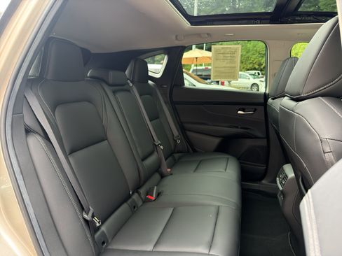 Used 2025 Nissan Murano SL AWD/4WD image 19