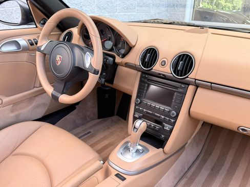 Used 2011 Porsche Boxster RWD image 39
