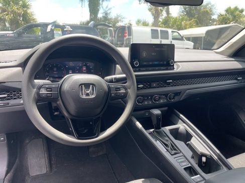 Used 2024 Honda Accord EX image 13