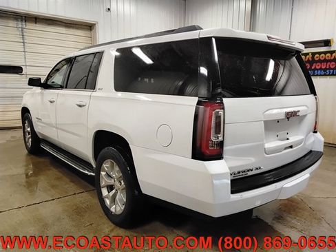 Used 2017 GMC Yukon XL SLT w/ Open Road Package image 6