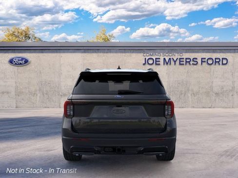 New 2026 Ford Explorer ST-Line w/ ST-Line Street Pack RWD image 5