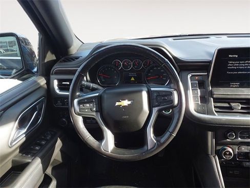 Used 2021 Chevrolet Tahoe LT w/ LT Signature Package image 12