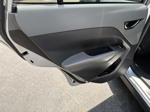 Used 2024 Subaru Crosstrek 2.5i Limited w/ Crosstrek Mirror Package AWD/4WD image 22