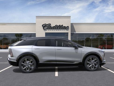 New 2026 Cadillac Optiq Luxury 1 image 5