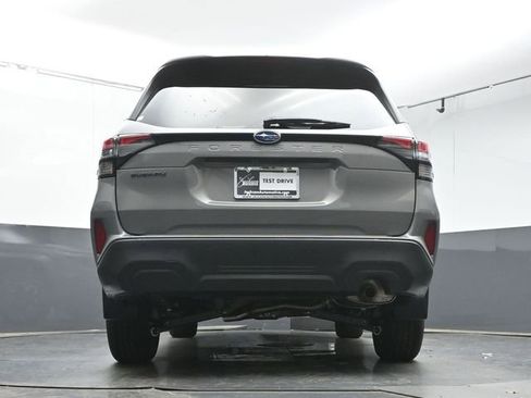 New 2026 Subaru Forester Premium AWD/4WD image 38