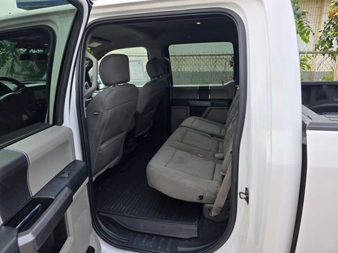 Used 2020 Ford F150 XLT image 9