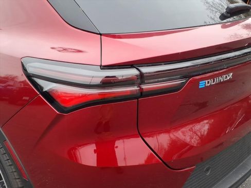 New 2026 Chevrolet Equinox EV LT image 8