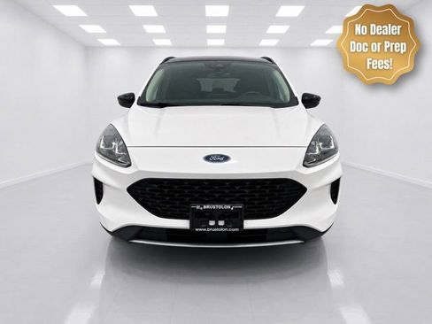 Used 2020 Ford Escape SE Sport AWD/4WD image 2