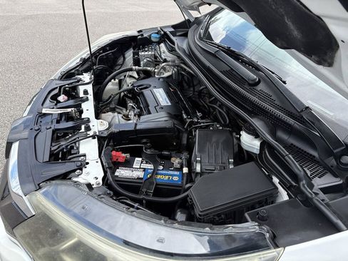 Used 2015 Honda CR-V Touring image 10