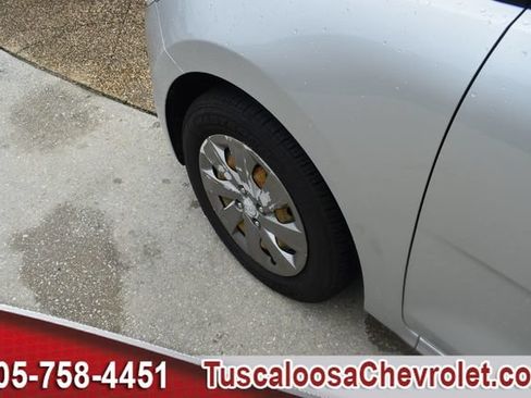 Used 2018 Kia Rio S FWD image 15