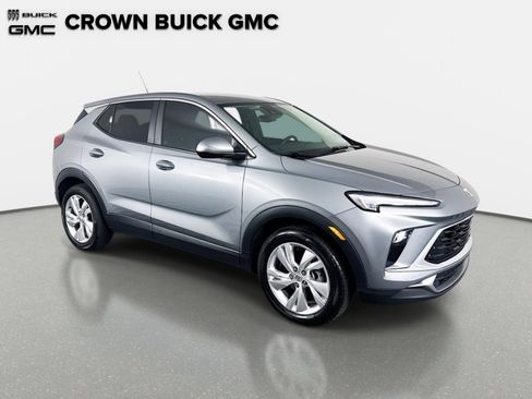 Used 2025 Buick Encore GX Preferred FWD image 3