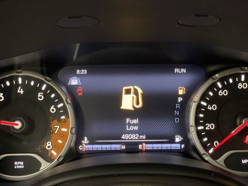 Used 2018 Jeep Renegade Limited w/ Advanced Technology Group FWD image 15