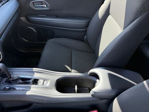 Used 2016 Honda HR-V EX image 14