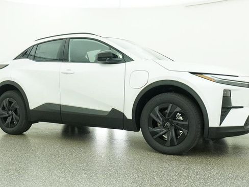 New 2026 Toyota C-HR AWD/4WD image 11
