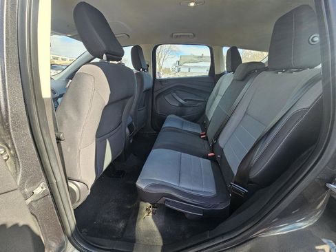 Used 2018 Ford Escape S image 19