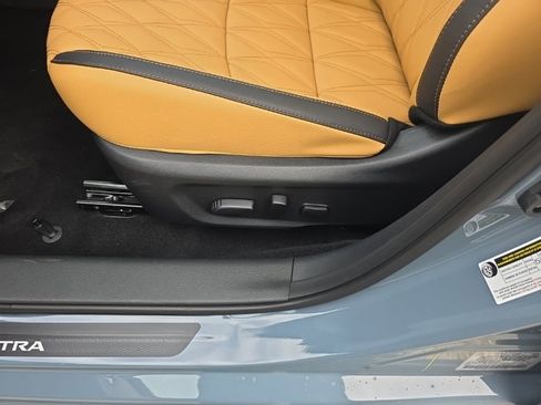 New 2025 Nissan Sentra SV w/ SV Premium Package image 17