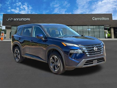 Used 2025 Nissan Rogue SV FWD image 3