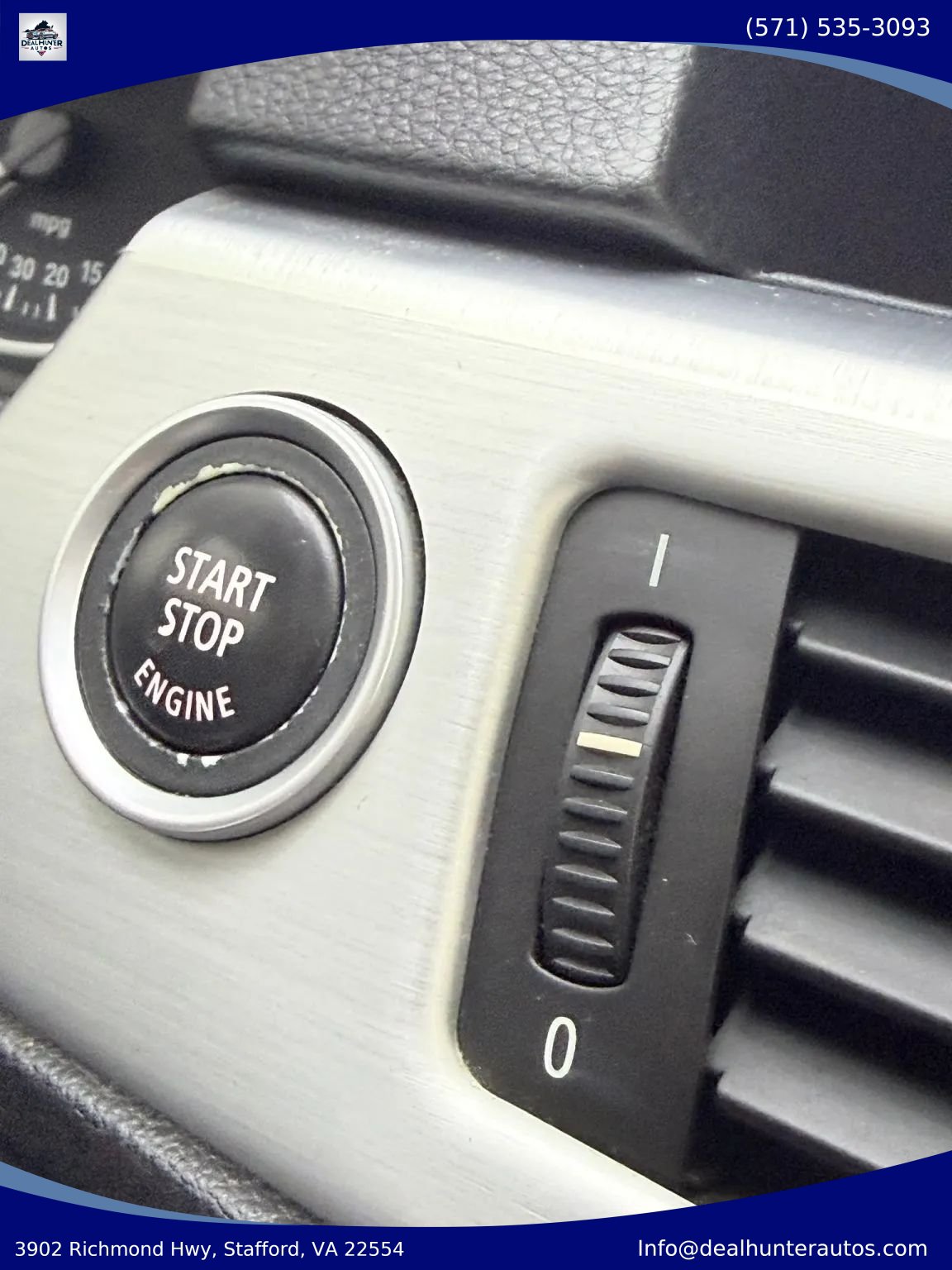 Used 2011 BMW 328i xDrive Sedan AWD/4WD image 23