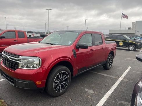 Used 2022 Ford Maverick Lariat w/ Lariat Luxury Package image 11