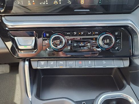 New 2026 GMC Sierra 2500 Denali image 31