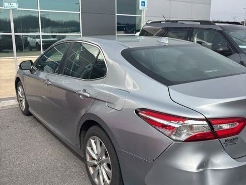 Used 2019 Toyota Camry LE image 48
