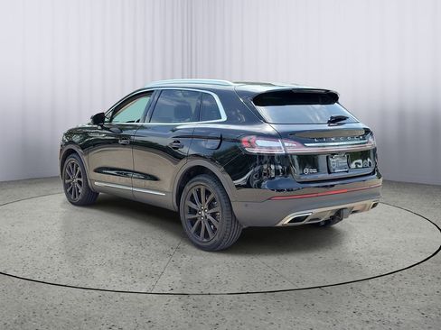Used 2023 Lincoln Nautilus Reserve w/ Equipment Group 202A AWD/4WD image 6
