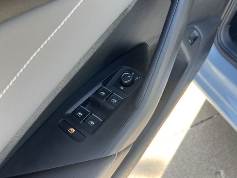 Certified 2026 Volkswagen Jetta SEL FWD image 13