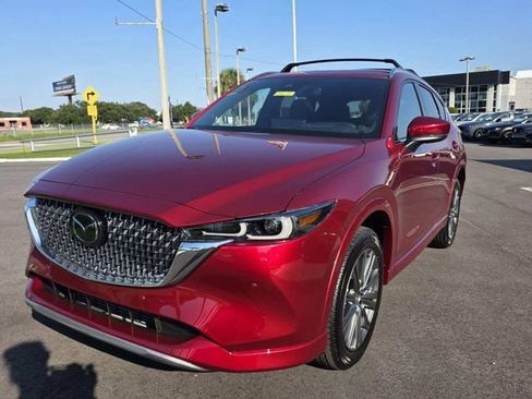New 2025 MAZDA CX-5 Signature image 4